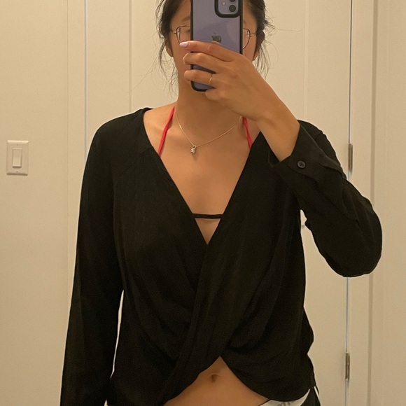 Urban Outfitters Mayfair Drapey Surplice Top - Picture 2 of 2